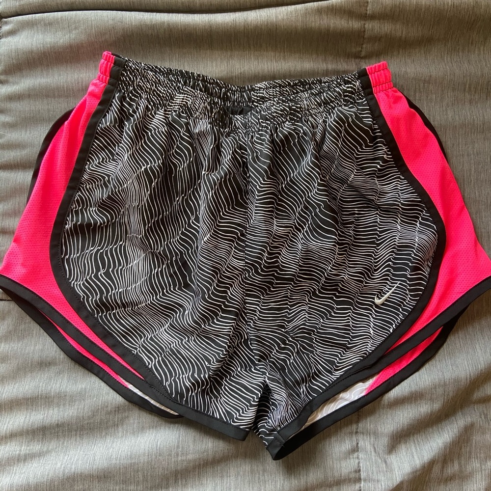 Nike Tempo Shorts XS Zebra